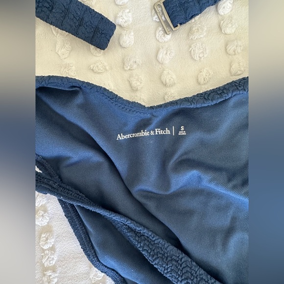 Abercrombie bikini - Picture 6 of 7